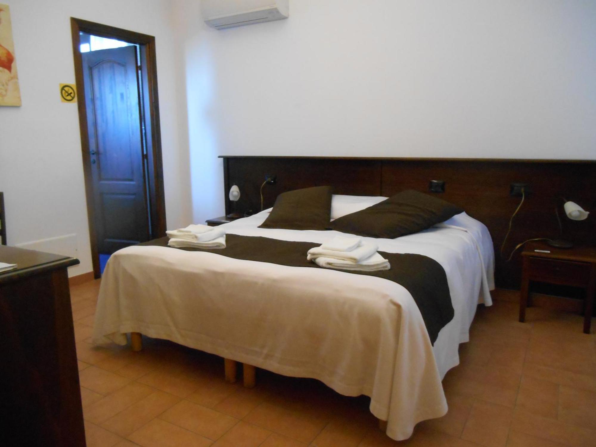 Bed&Breakfast Giardini Di Marzo Lecce Exterior foto