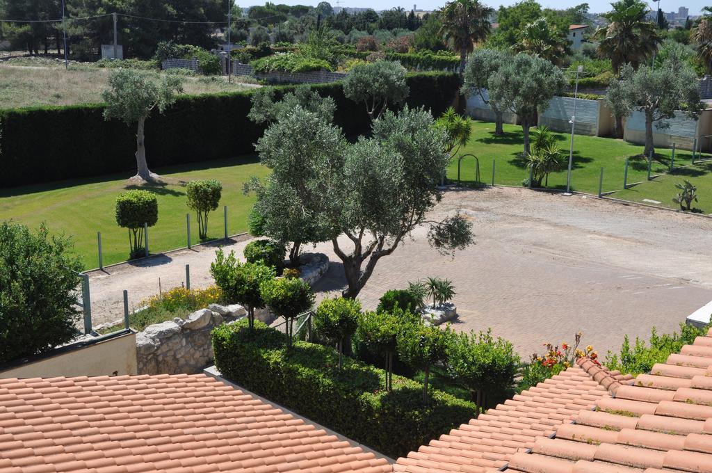 Bed&Breakfast Giardini Di Marzo Lecce Exterior foto